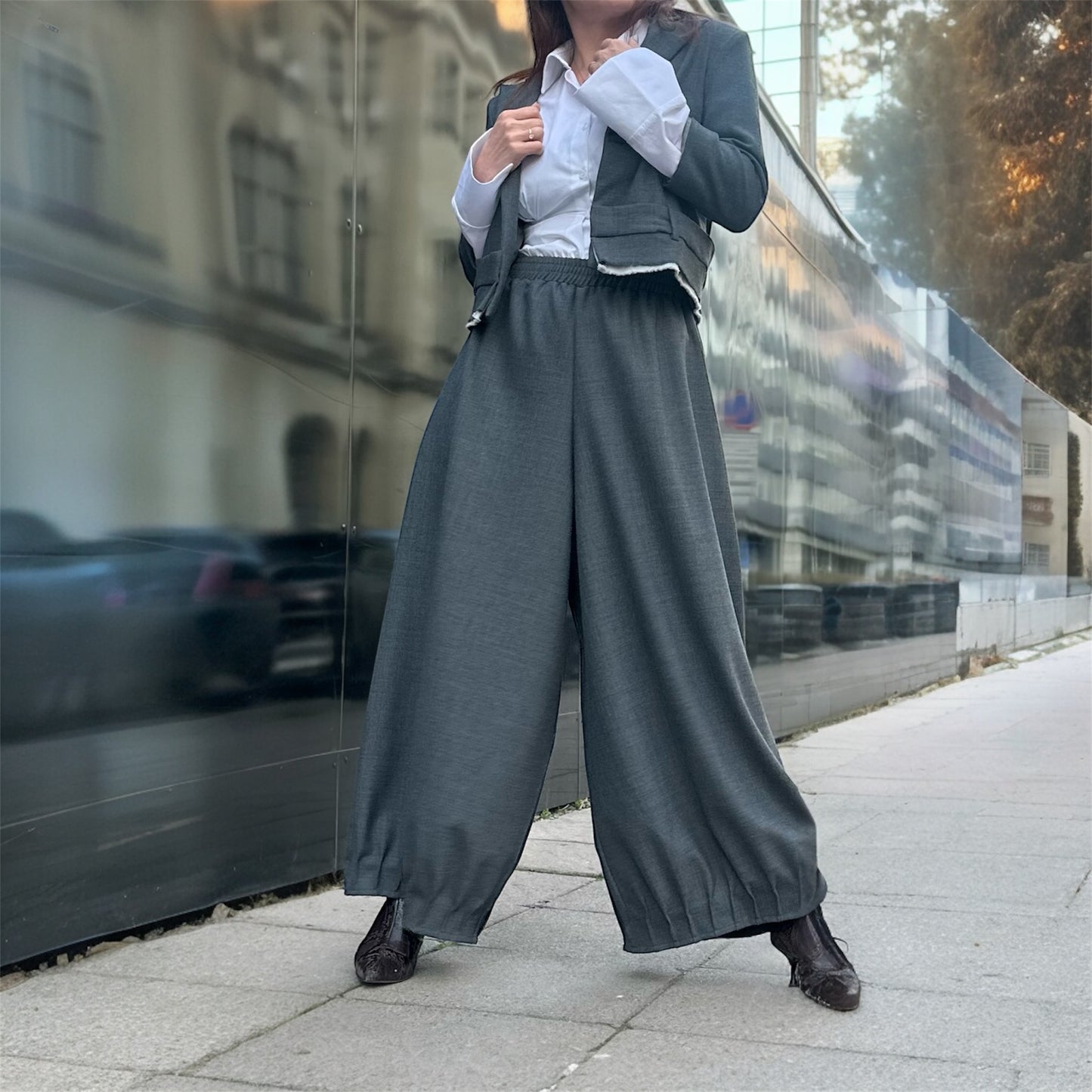 Architect pants - съзидателен обем